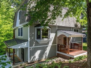 1832 YORKTOWN DR, CHARLOTTESVILLE, VA 22901
