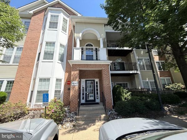 4142 FOUNTAINSIDE LANE, Unit 301, FAIRFAX, VA 22030