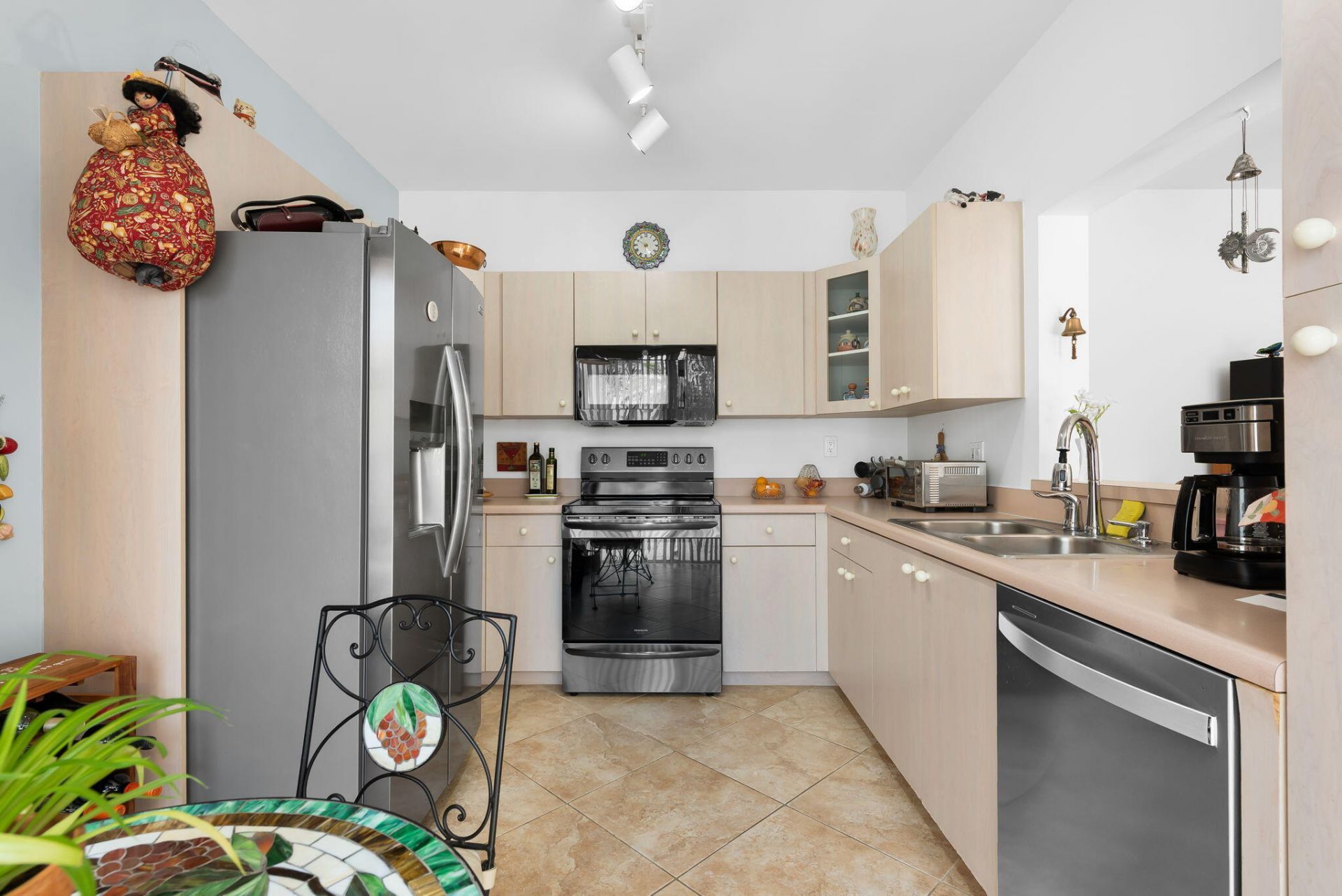 931 Lemonwood Court, Hollywood, FL 33019 Photo