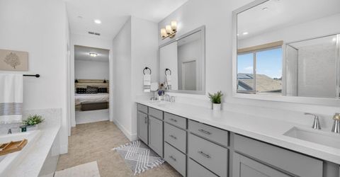 8769 Minor Ct, Elk Grove, CA 95757 Photo