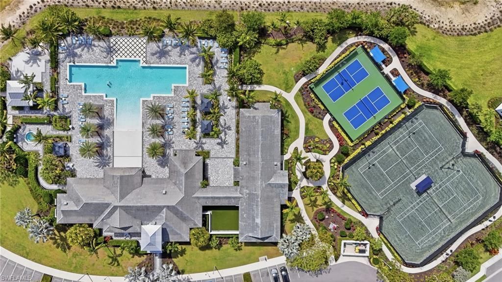 9194 Cayman Dr , Naples, FL 34114 Photo
