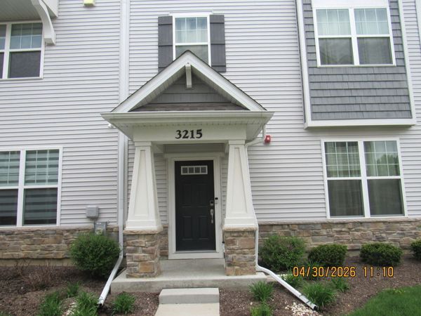 3215 Trillium Circle , Rolling Meadows, IL 60008
