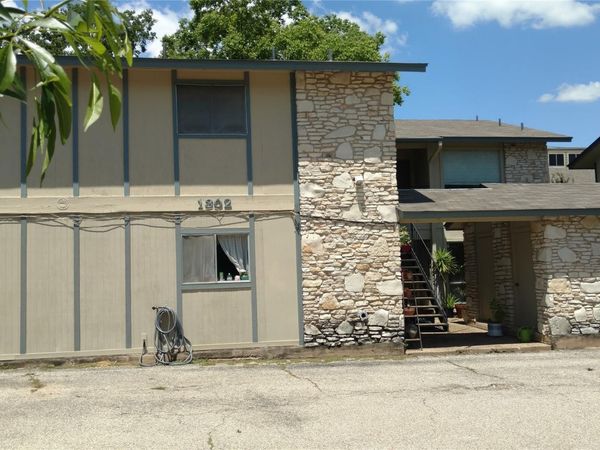 1302 Hollow Creek DR, Unit C, Austin, TX 78704