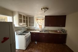 2208 Odessa Street photo 4
