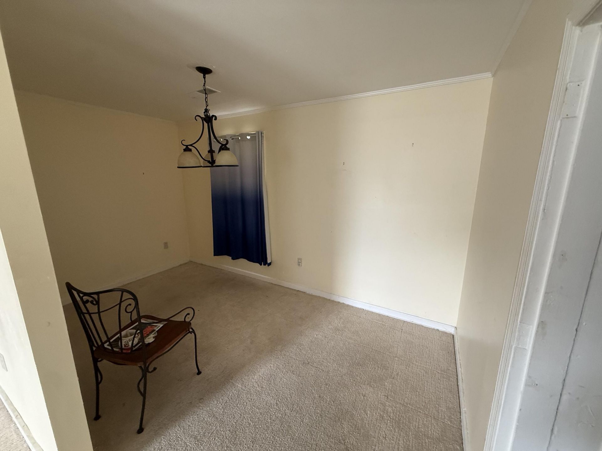 2208 Odessa Street Photo 9