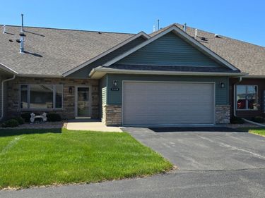 1614 Thunderbird Road, Marshall, MN 56258