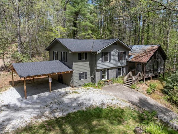 138 Stillwagon Lane, Cedar Mountain, NC 28718