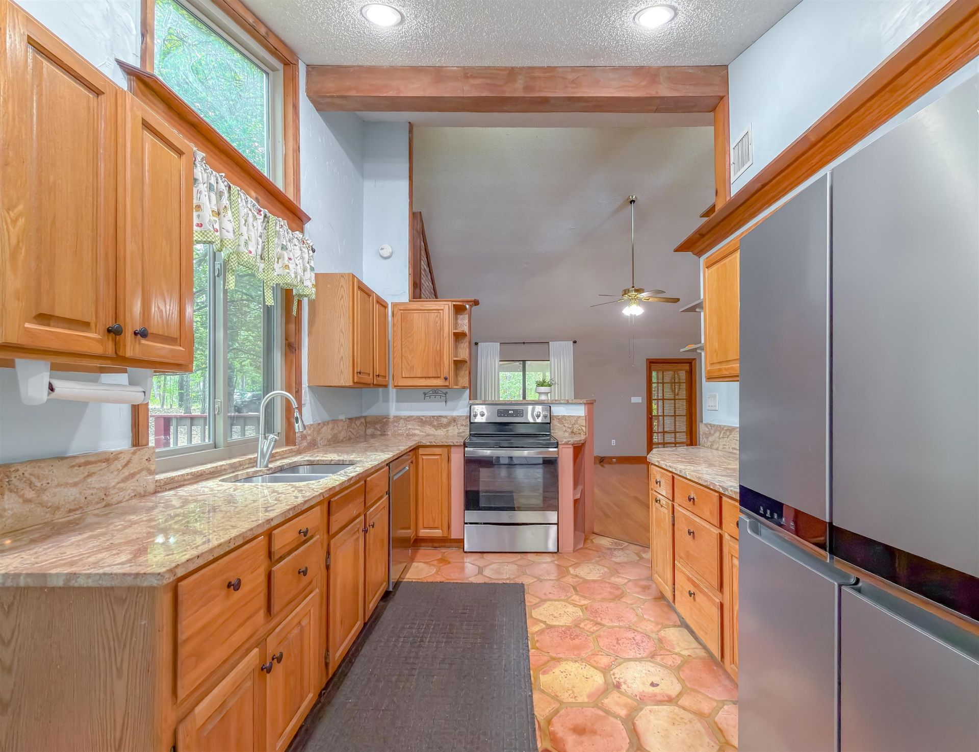 2275 Beaver Creek Drive, Havana, FL 32333 Photo