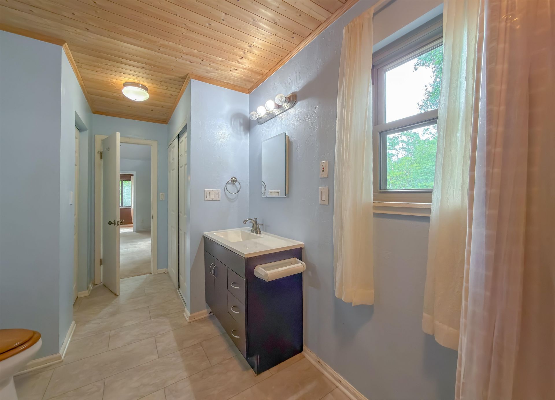 2275 Beaver Creek Drive, Havana, FL 32333 Photo