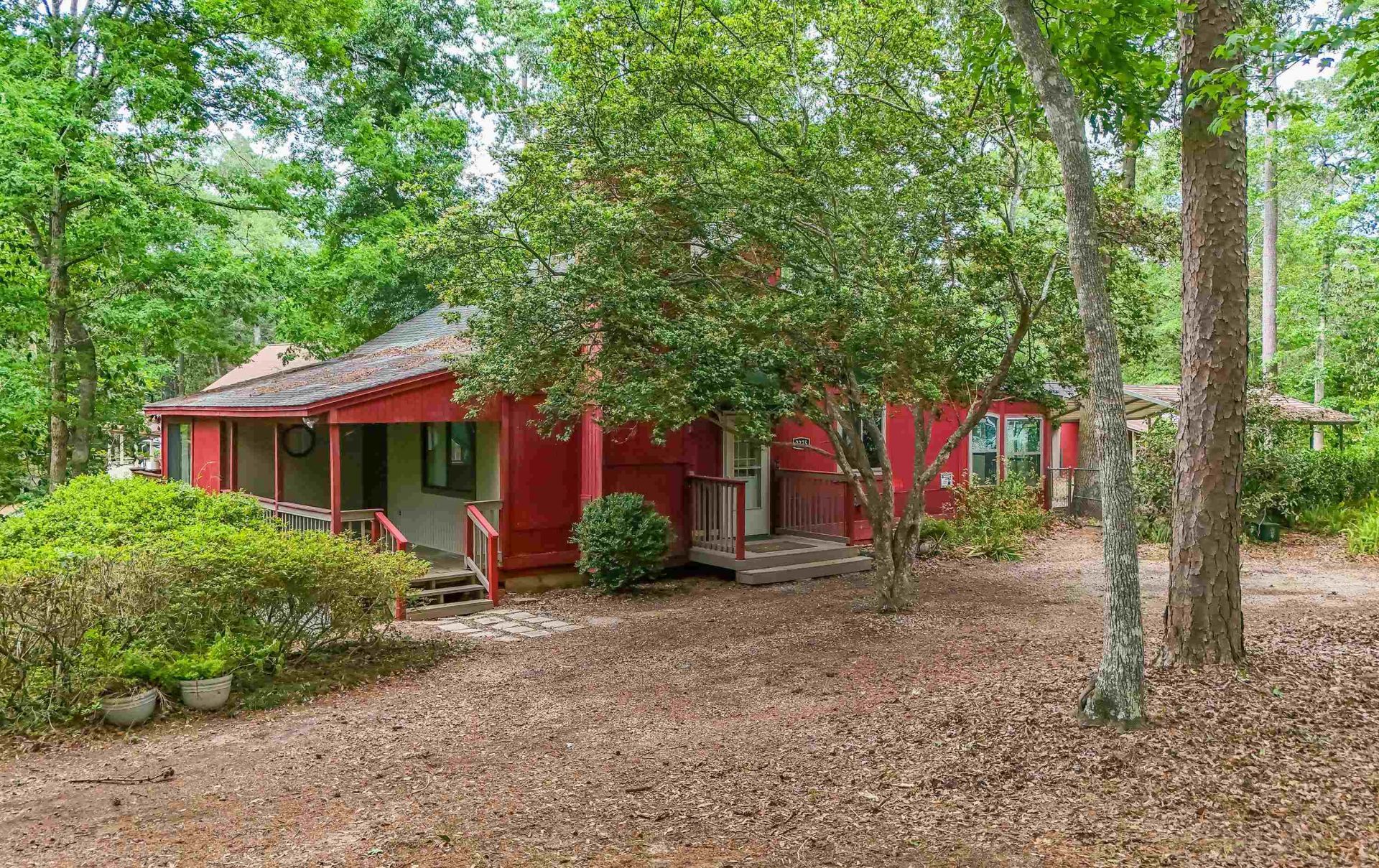 2275 Beaver Creek Drive, Havana, FL 32333 Photo