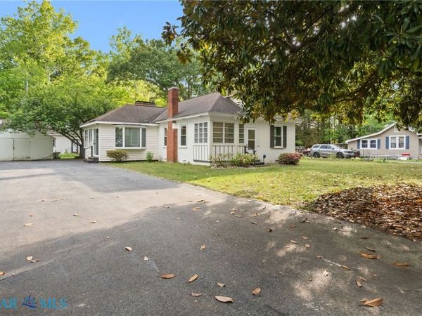 57 Irvinville Lane , Mathews, VA 23109