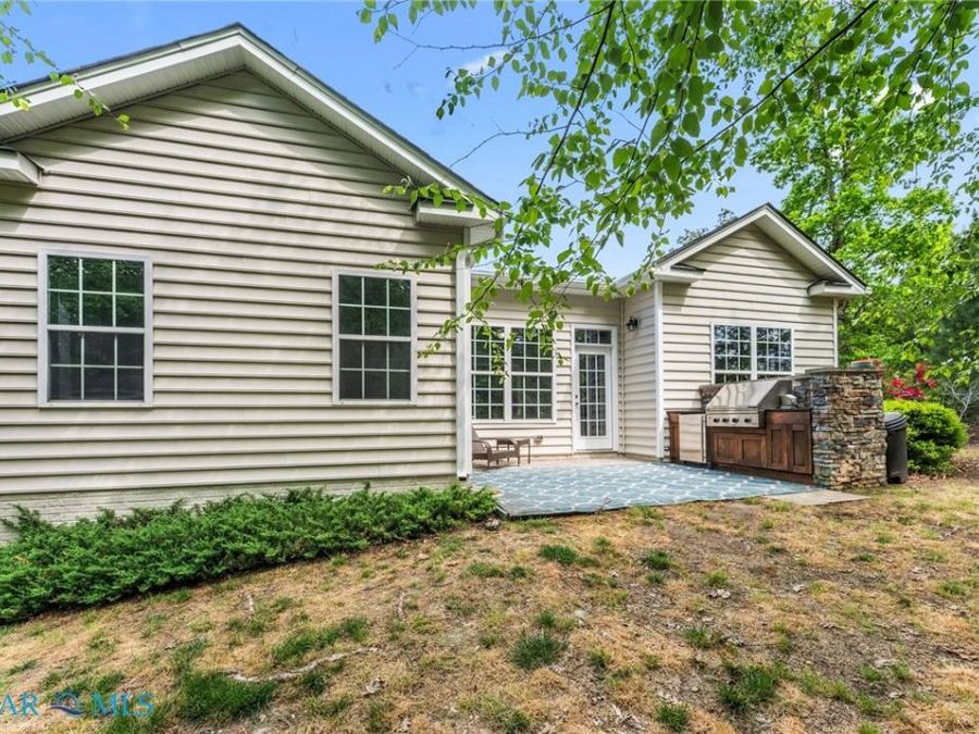 Property Image 40