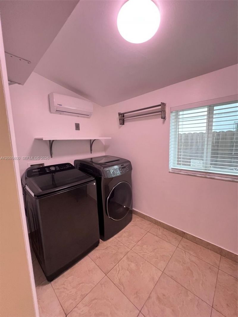 13412 SW 68th Ter, Miami, FL 33183 Photo