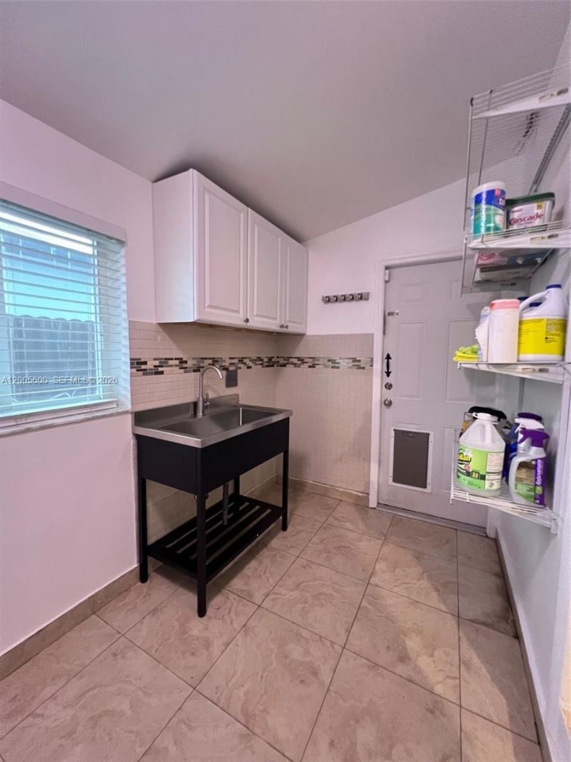 13412 SW 68th Ter, Miami, FL 33183 Photo