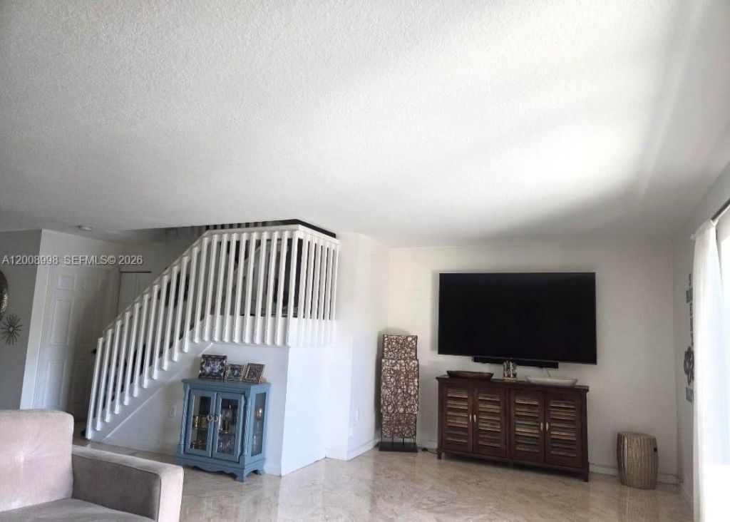16504 SW 71st Ter , Miami, FL 33193 Photo