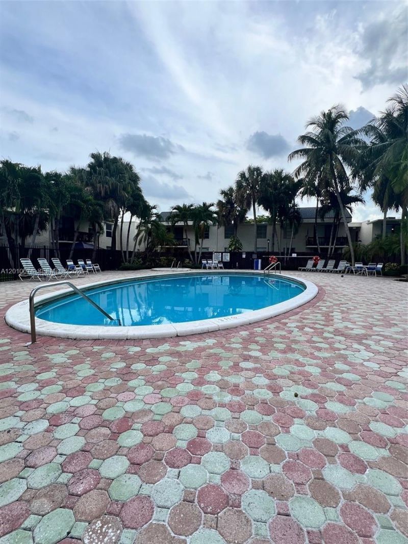 8301 SW 142nd Ave, Unit C108, Miami, FL 33183 Photo