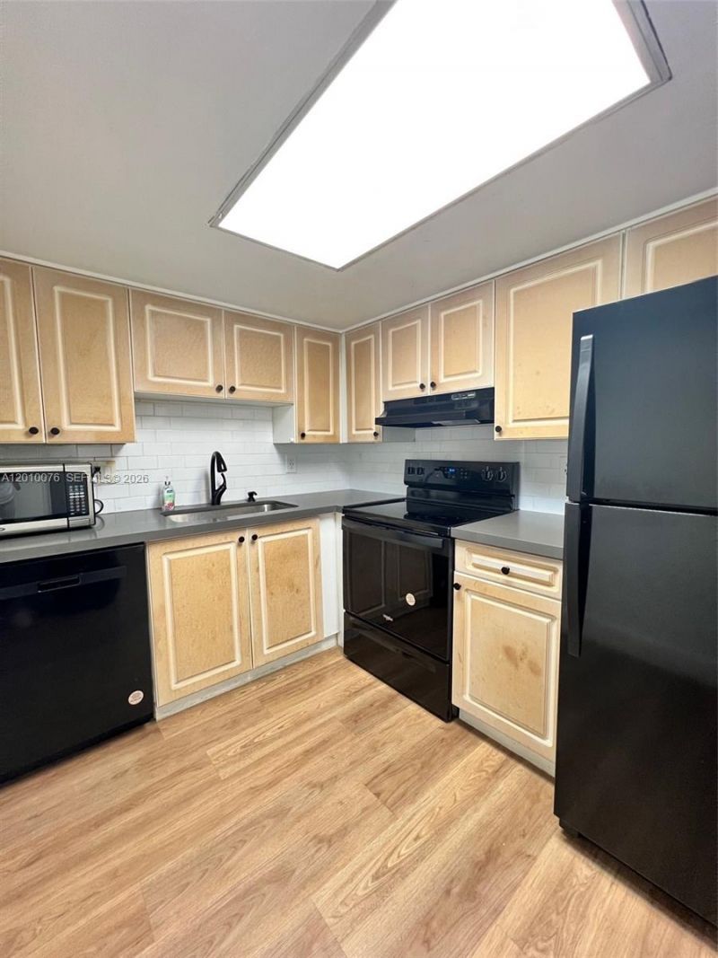8301 SW 142nd Ave, Unit C108, Miami, FL 33183 Photo