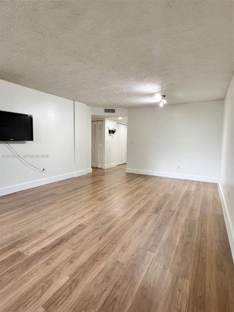 8301 SW 142nd Ave, Unit C108, Miami, FL 33183 Photo