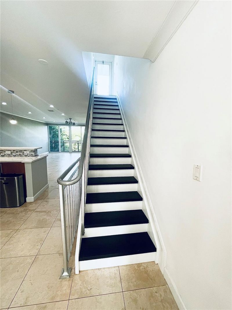 822 NE 19th Ave , Fort Lauderdale, FL 33304 Photo