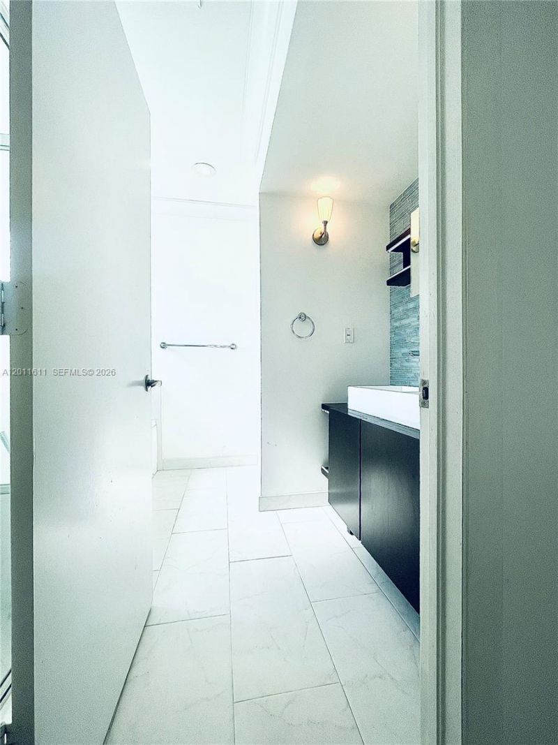 822 NE 19th Ave , Fort Lauderdale, FL 33304 Photo