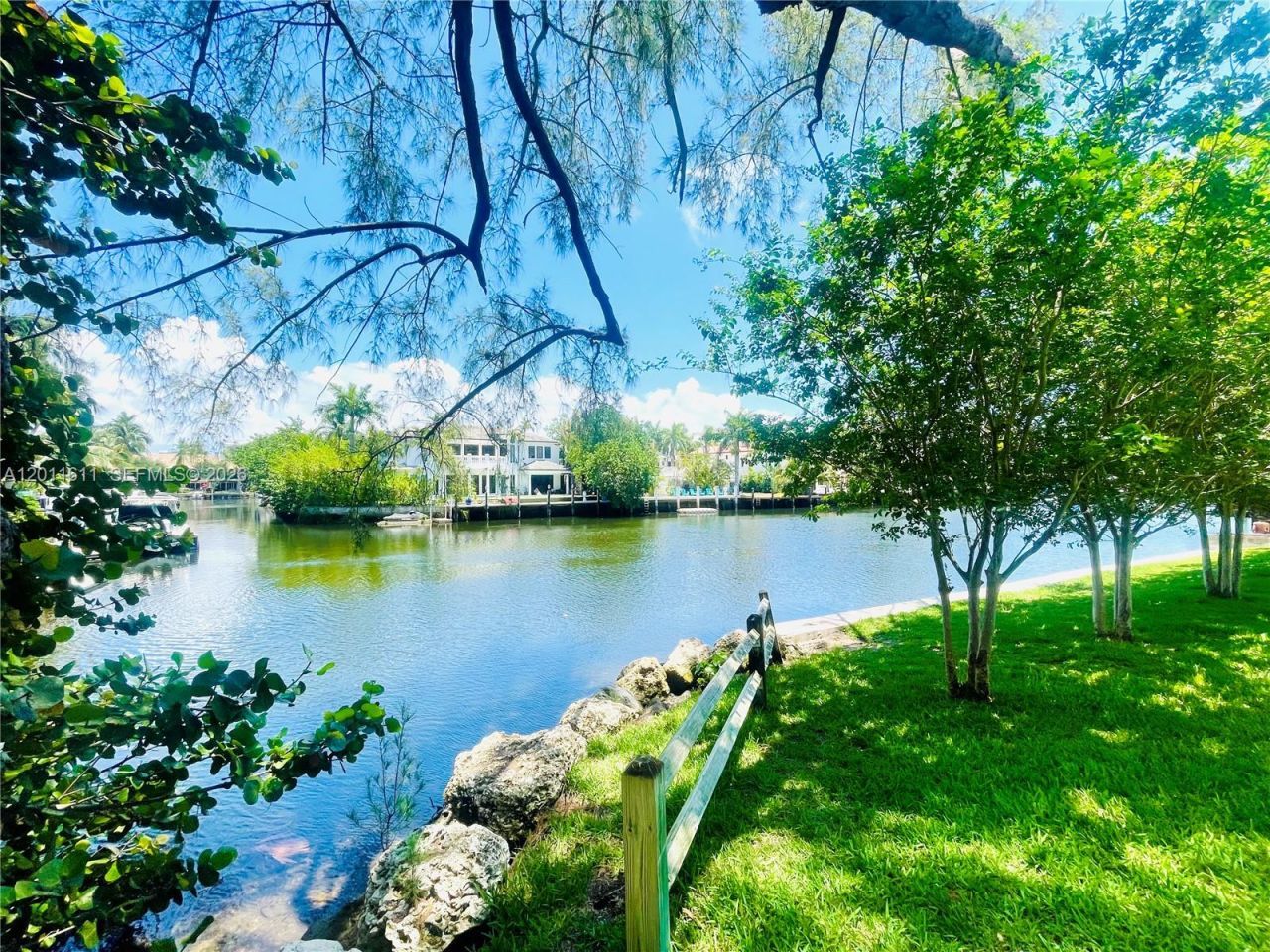 822 NE 19th Ave, Fort Lauderdale, FL 33304 Photo