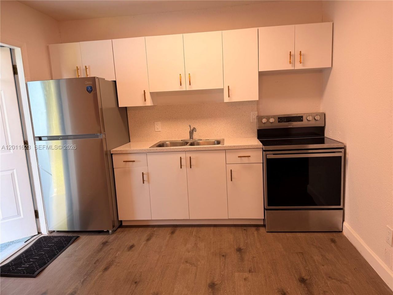 3021 NW 17th St, Fort Lauderdale, FL 33311 Photo