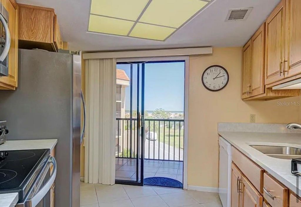 25188 Marion Avenue, Unit E306, Punta Gorda, FL 33950 Photo