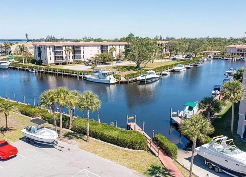 25188 Marion Avenue, Unit E306, Punta Gorda, FL 33950 Photo