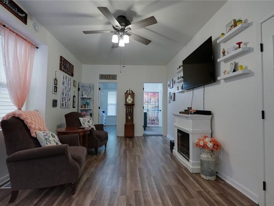Property Image 8