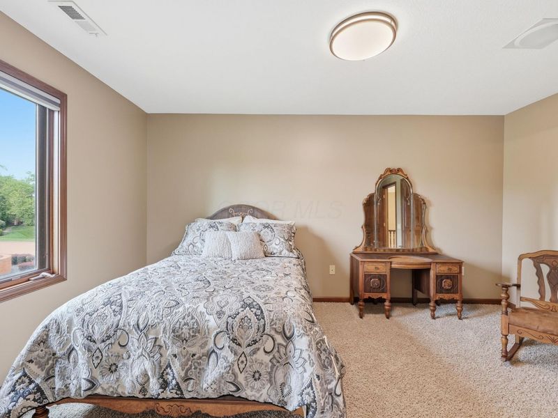 180 Stanwick Court, Newark, OH 43055 Photo 41