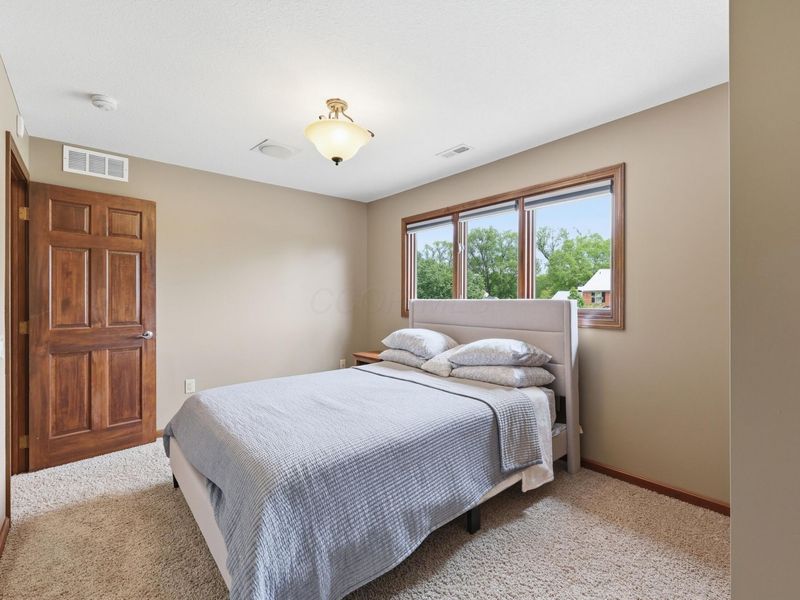 180 Stanwick Court, Newark, OH 43055 Photo 45