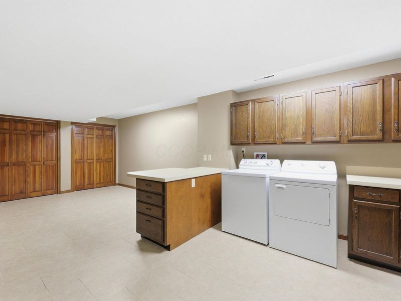 180 Stanwick Court, Newark, OH 43055 Photo 53