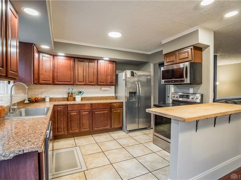 3443 Sunnyside Drive, Beavercreek, OH 45432 Photo 8