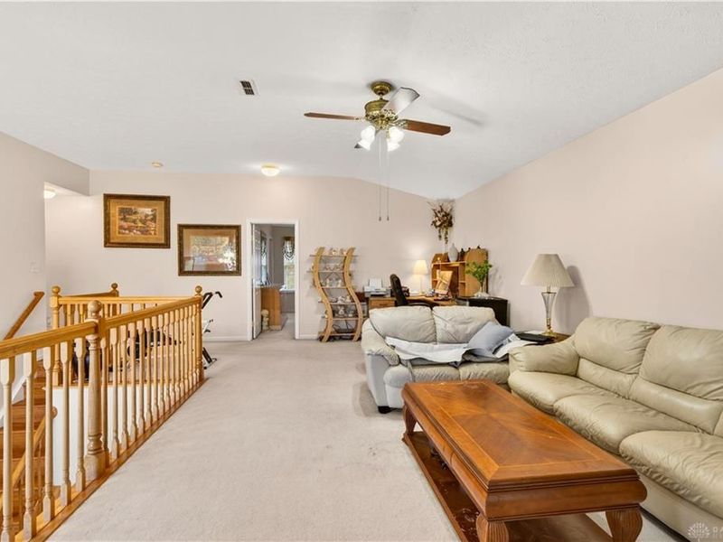 6520 Heritage Park Boulevard, Huber Heights, OH 45424 Photo 17