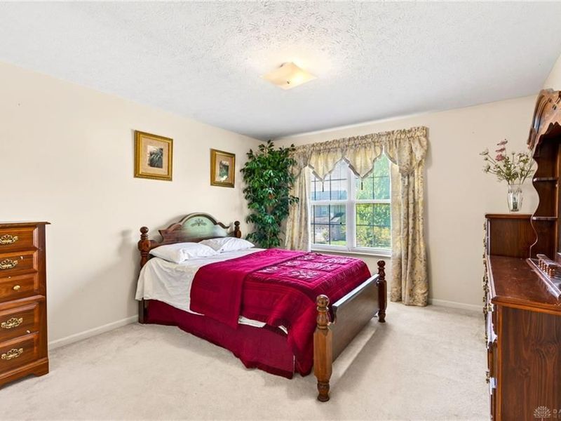 6520 Heritage Park Boulevard, Huber Heights, OH 45424 Photo 22