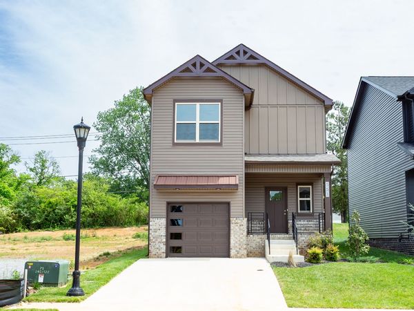 551 Charleston Cove Way, Clarksville, TN 37043