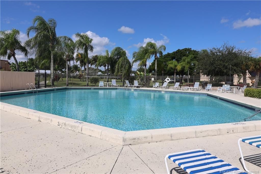 2083 NE Collins Circle, Unit 8-90, Jensen Beach, FL 34957 Photo