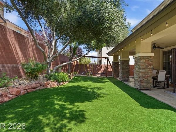 10558 Harvest Green Way , Las Vegas, NV 89135