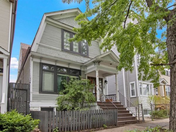 2244 N Maplewood Avenue , Chicago, IL 60647