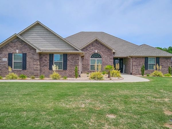 25257 Nettlebrooke Drive, Athens, AL 35613
