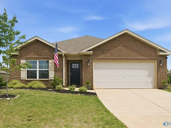 105 Tea Tree Court, Hazel Green, AL 35750