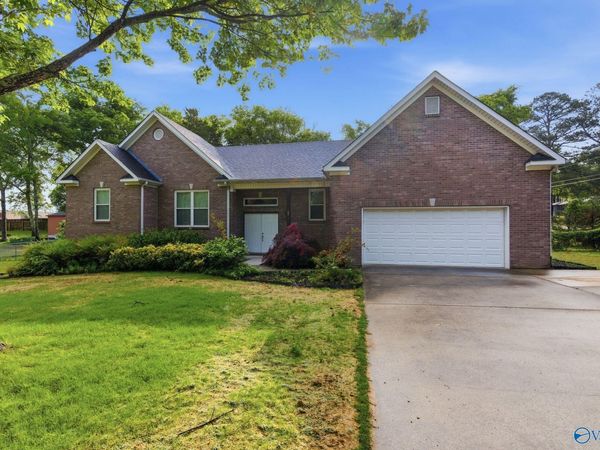 3326 Valley Forge Road, Decatur, AL 35603