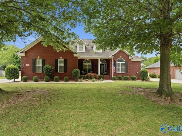 172 Valley Stone Road, Huntsville, AL 35811