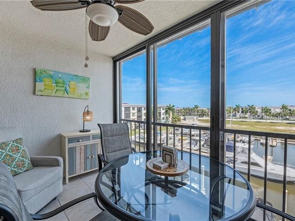 803 River Point DR, Unit 306B, NAPLES, FL 34102