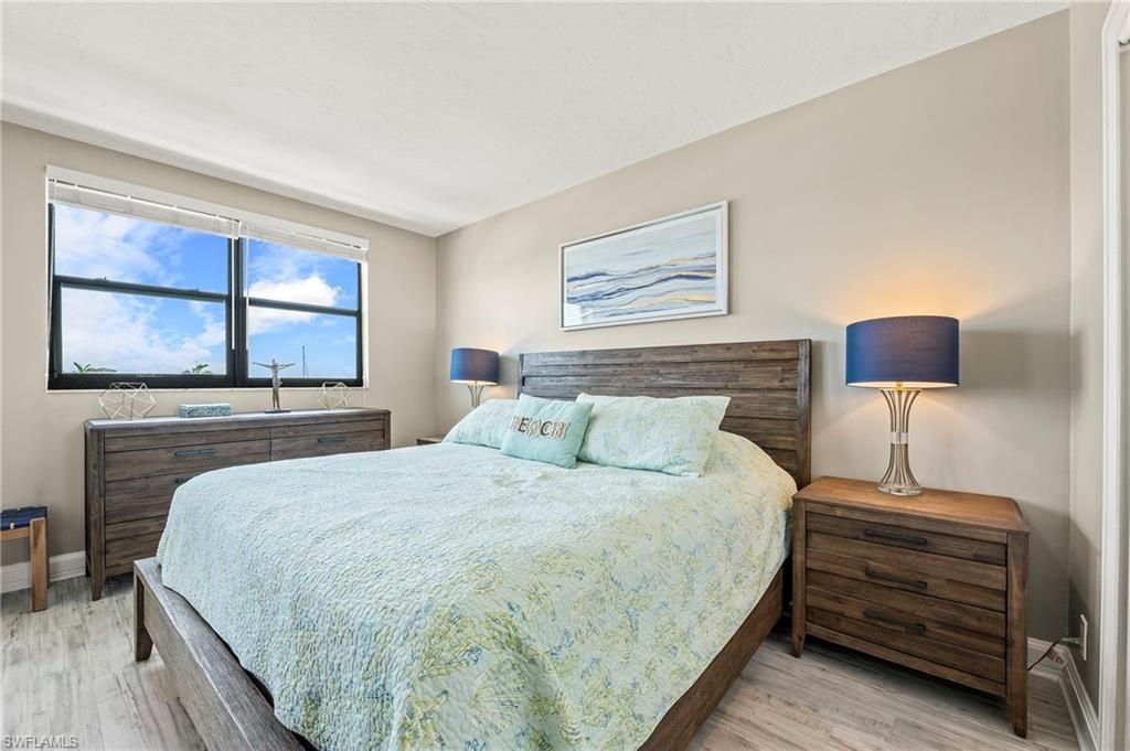 803 River Point Dr, Unit 306B, Naples, FL 34102 Photo