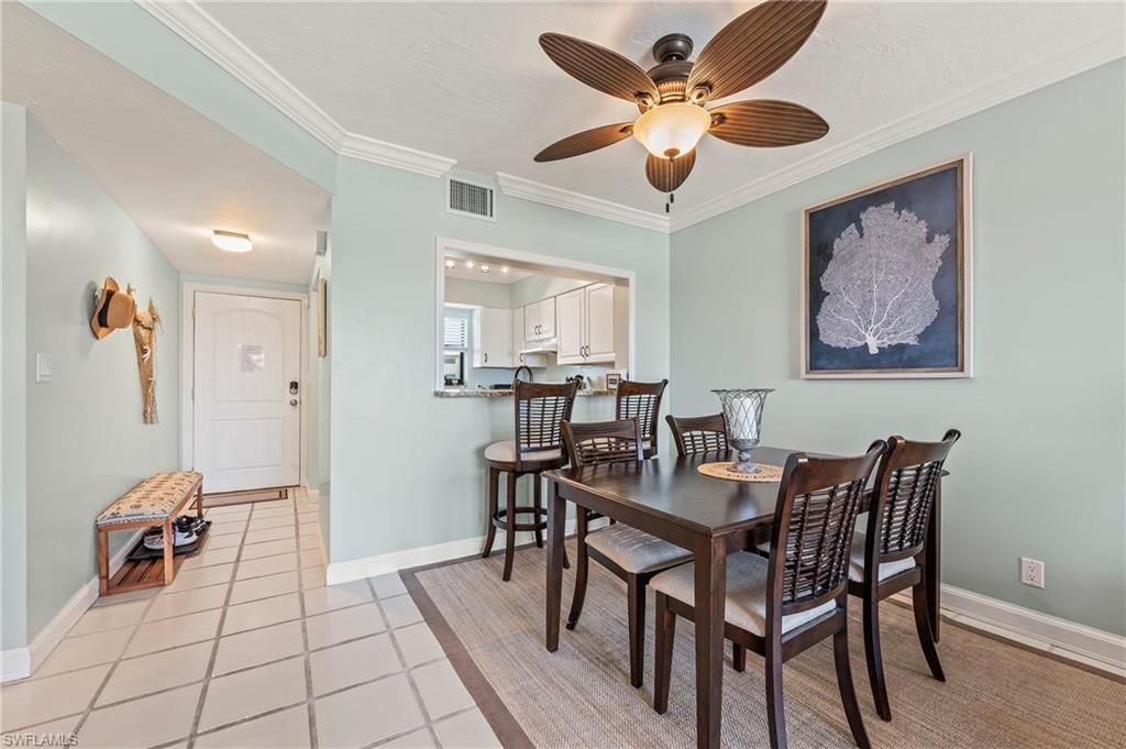 803 River Point Dr, Unit 306B, Naples, FL 34102 Photo