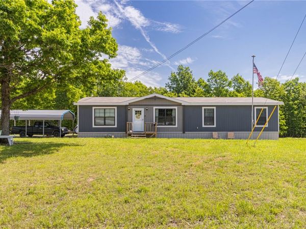 915 MC 5004, Yellville, AR 72682