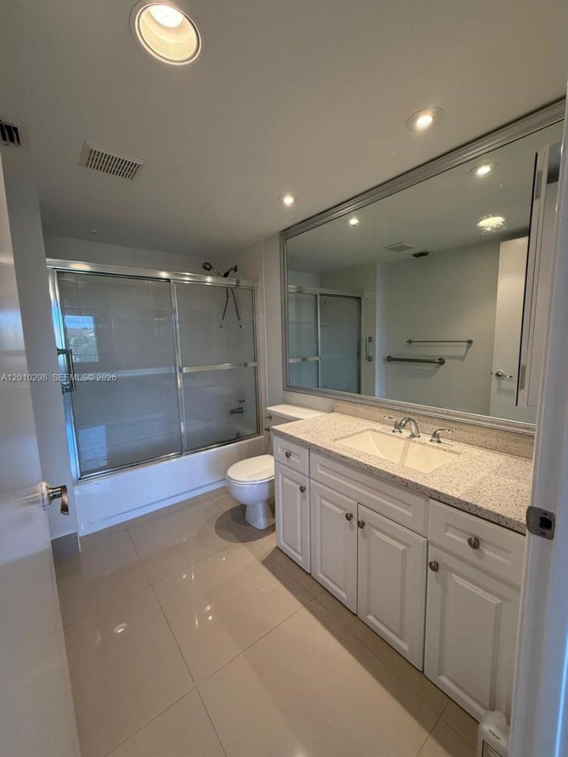 1300 SW 125th Ave , Unit 404K, Pembroke Pines, FL 33027 Photo