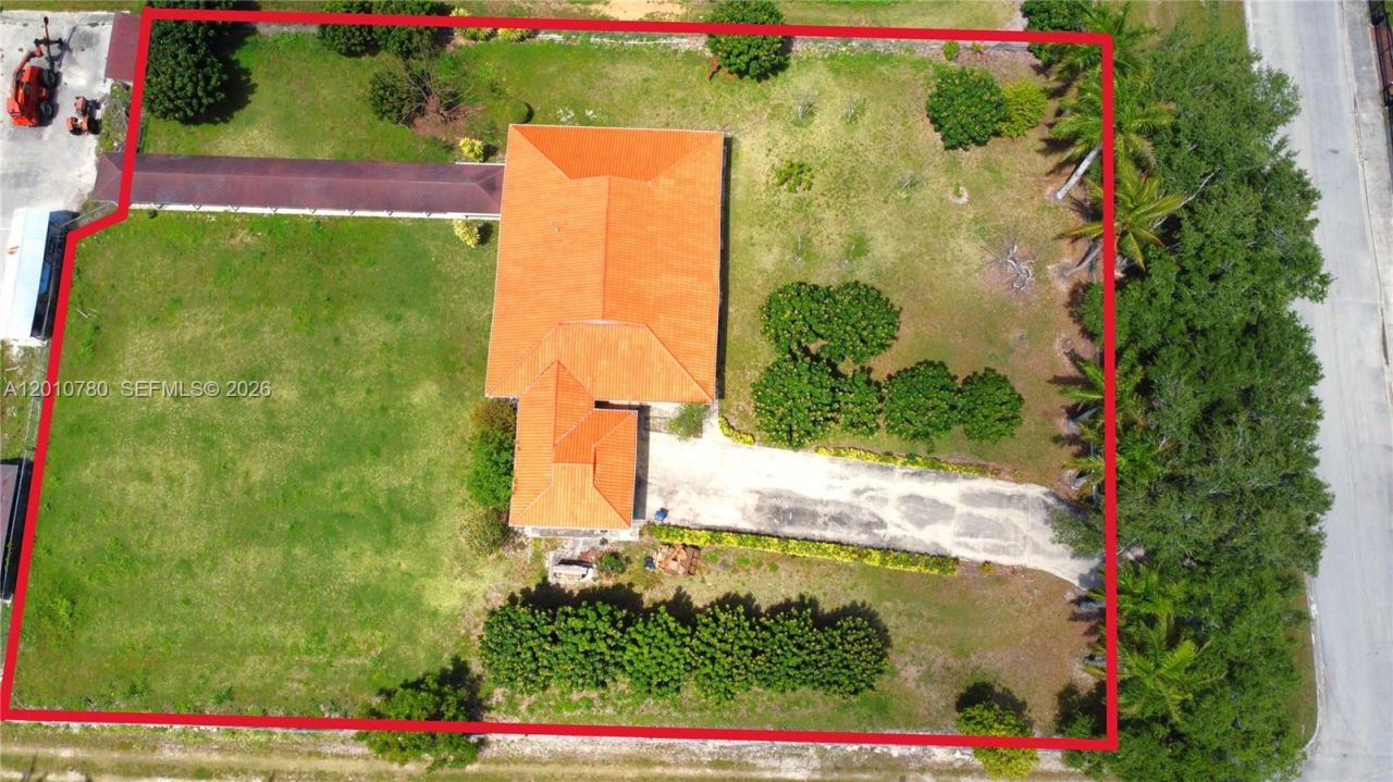 20400 SW 328th St , Homestead, FL 33030 Photo