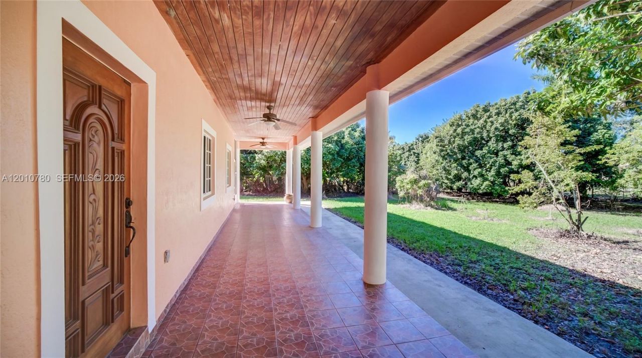 20400 SW 328th St , Homestead, FL 33030 Photo